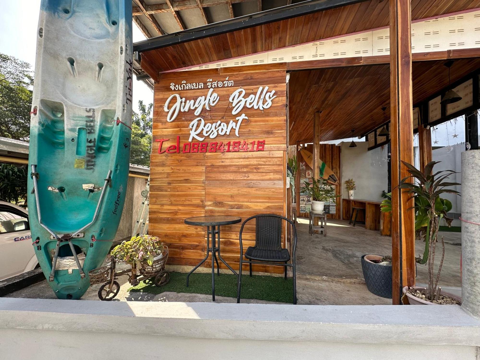 Jingle Bells Resort Koh Larn Exterior foto