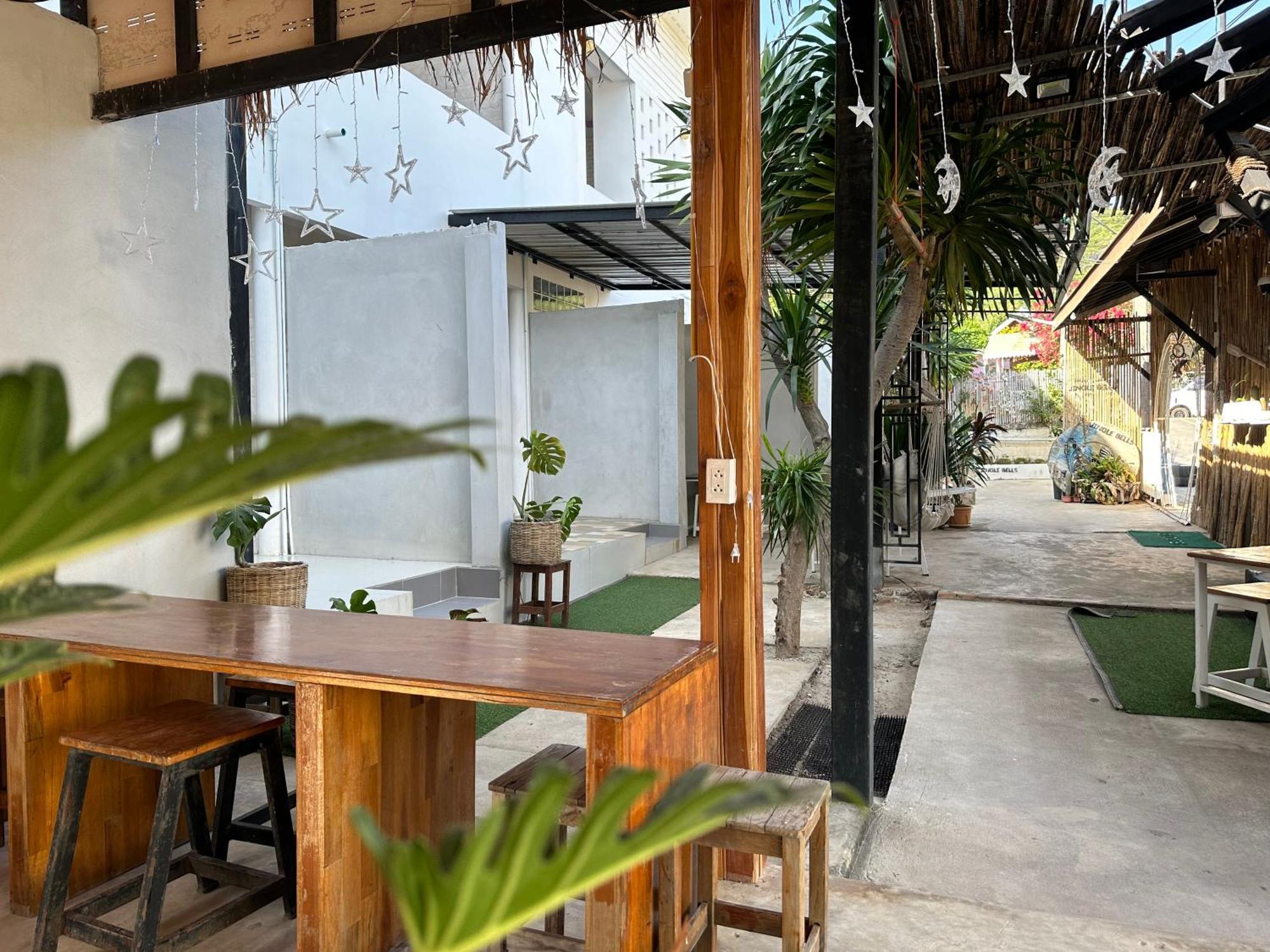 Jingle Bells Resort Koh Larn Exterior foto