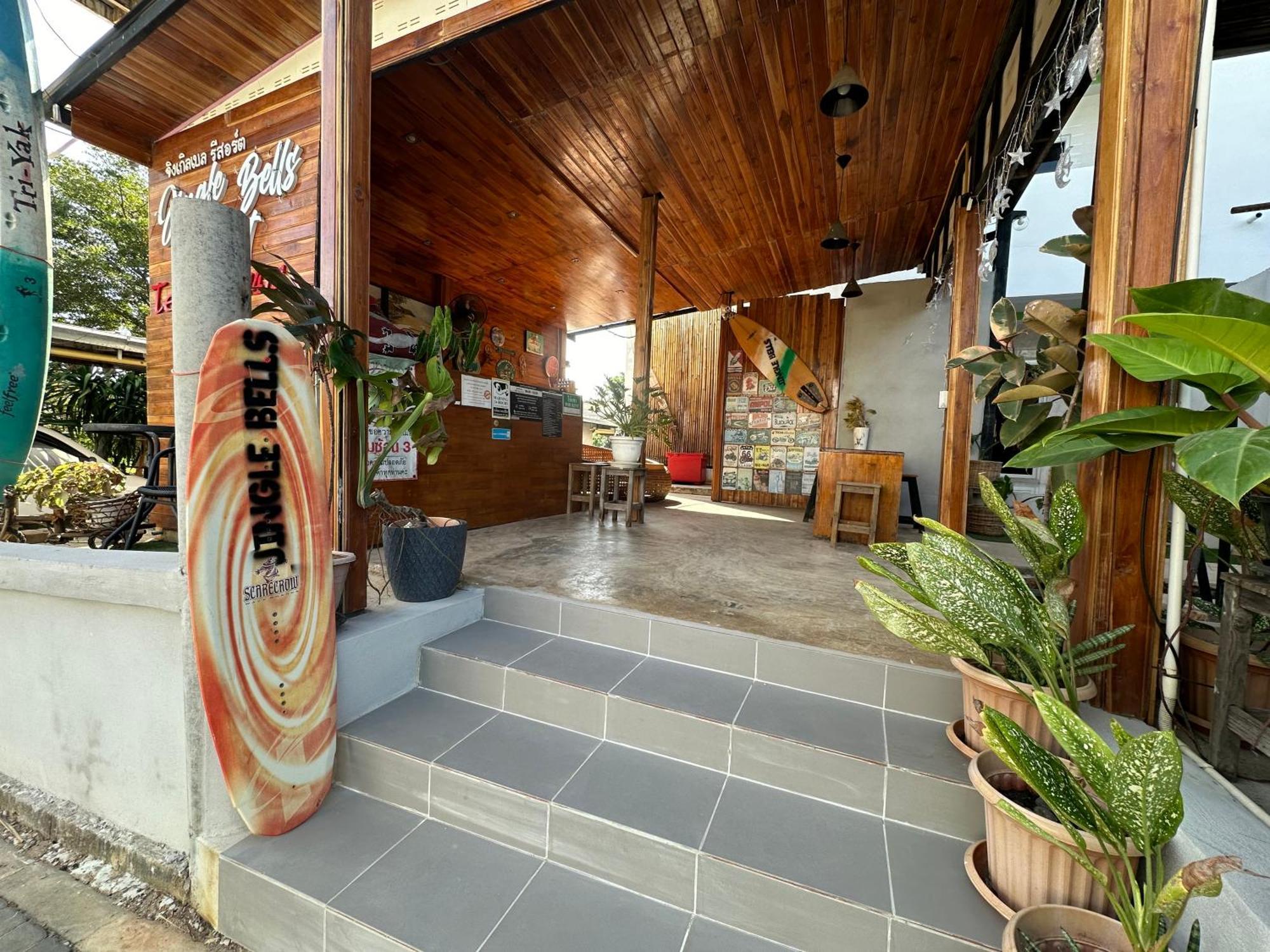 Jingle Bells Resort Koh Larn Exterior foto