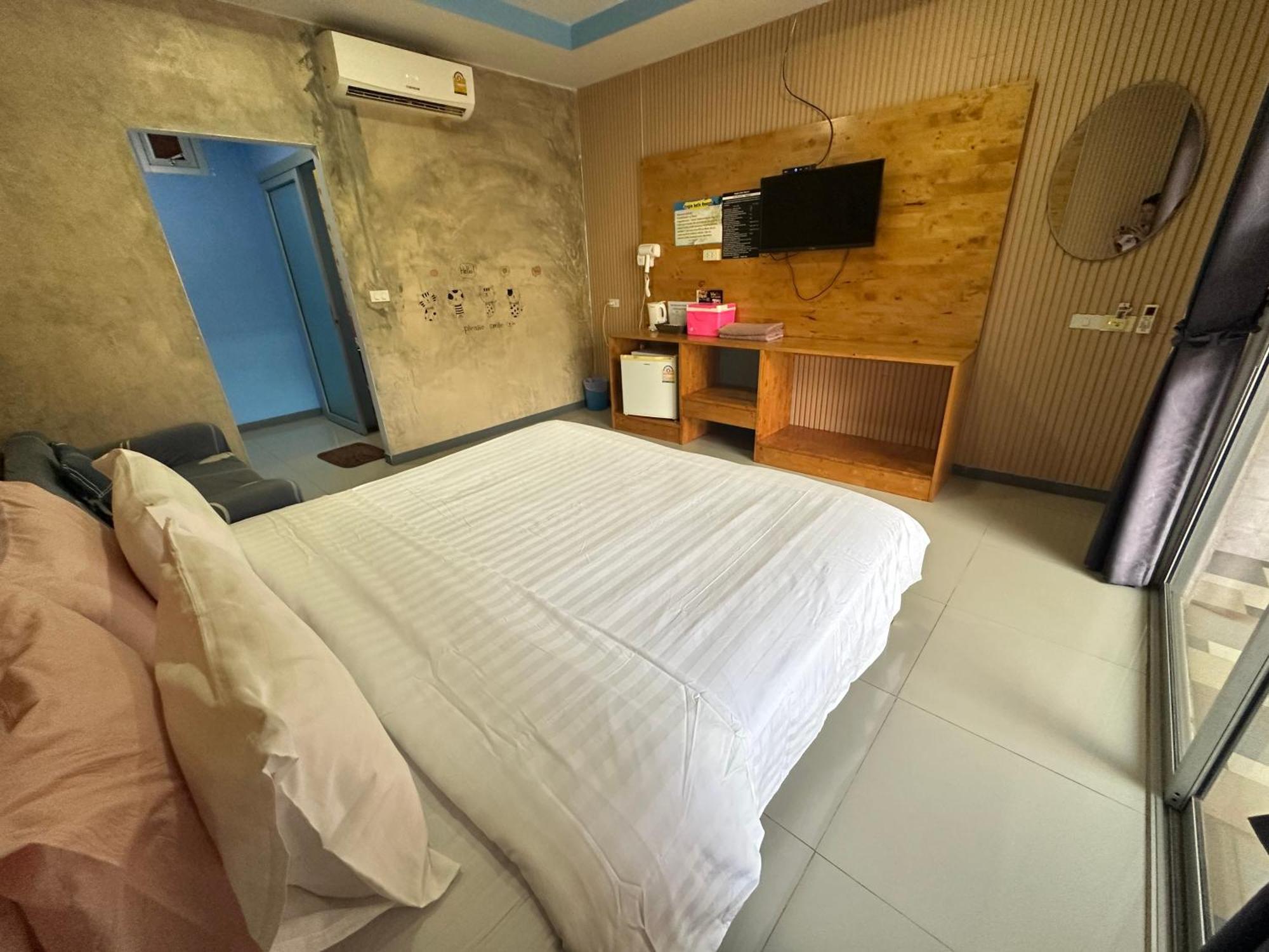Jingle Bells Resort Koh Larn Exterior foto